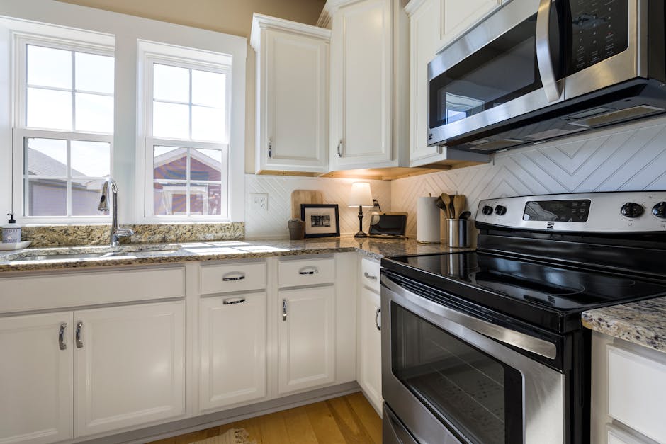 Understanding How Range Hood Inserts Enhance Your Kitchen’s Air Quality